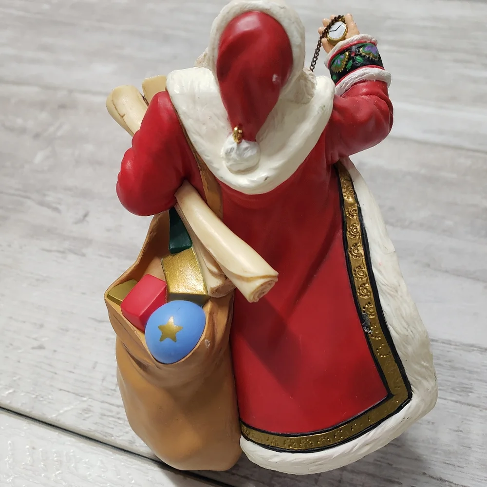 Hallmark 2001 ornament
